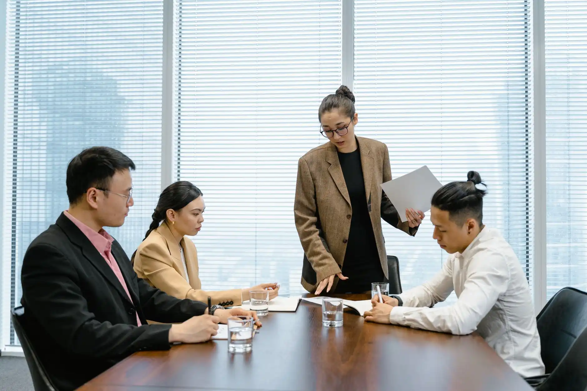 装修施工电钻选型指南：不同工况下的电动工具匹配方案